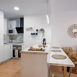 Apartmán Centro Con Parking Y Playa A 5 Min, Wifi Alta Velocidad