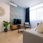 Centro Con Parking Y Playa A 5 Min, Wifi Alta Velocidad Apartamento