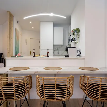 アパート Centro Con Parking Y Playa A 5 Min, Wifi Alta Velocidad トレモリノス